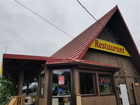 Blue moon restaurant washago  Blue Moon Junction: Sunday brunch - See 13 traveler reviews, 4 candid photos, and great deals for Washago, Canada, at Tripadvisor